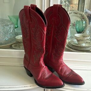 Tony Lama size 5 M big girls or small womens